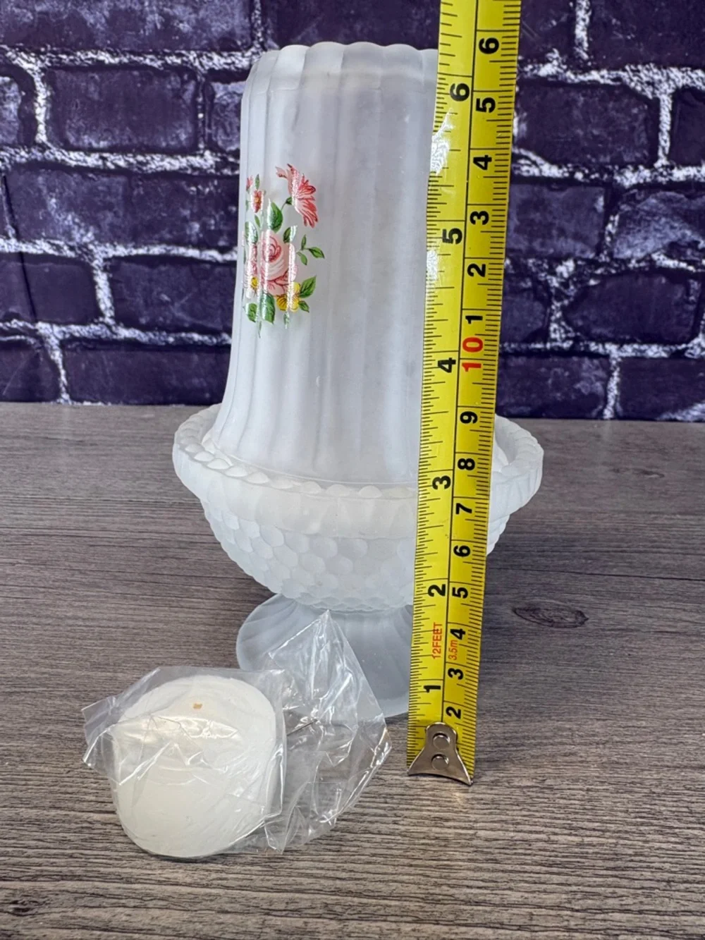 Fairy Courting Lamp White Floral Frosted Glass Candle Lamp - Picture 10 of 10